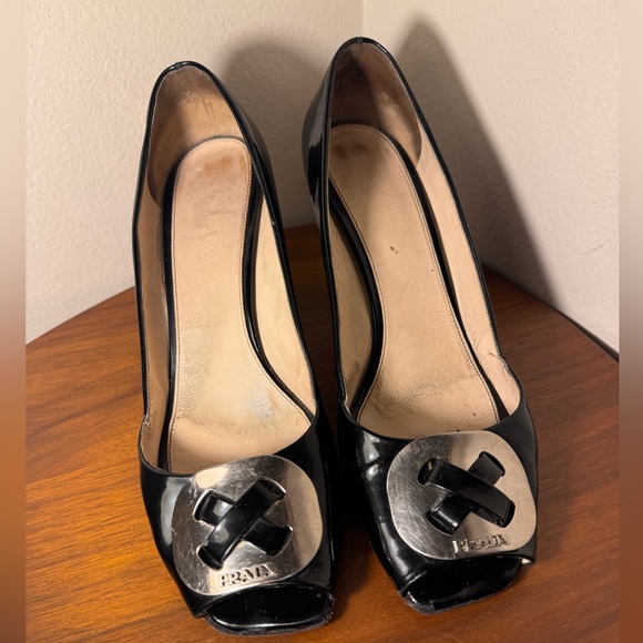 Prada Black Patent Leather Peep Toe Block Heel Pumps Size 40.5 - Picture 9 of 15